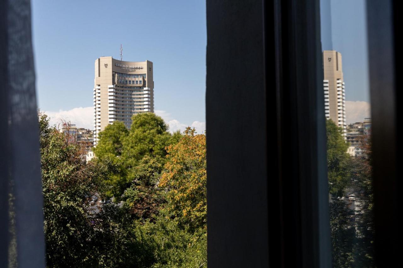 Metropole Apartments - Old City Бухарест Экстерьер фото