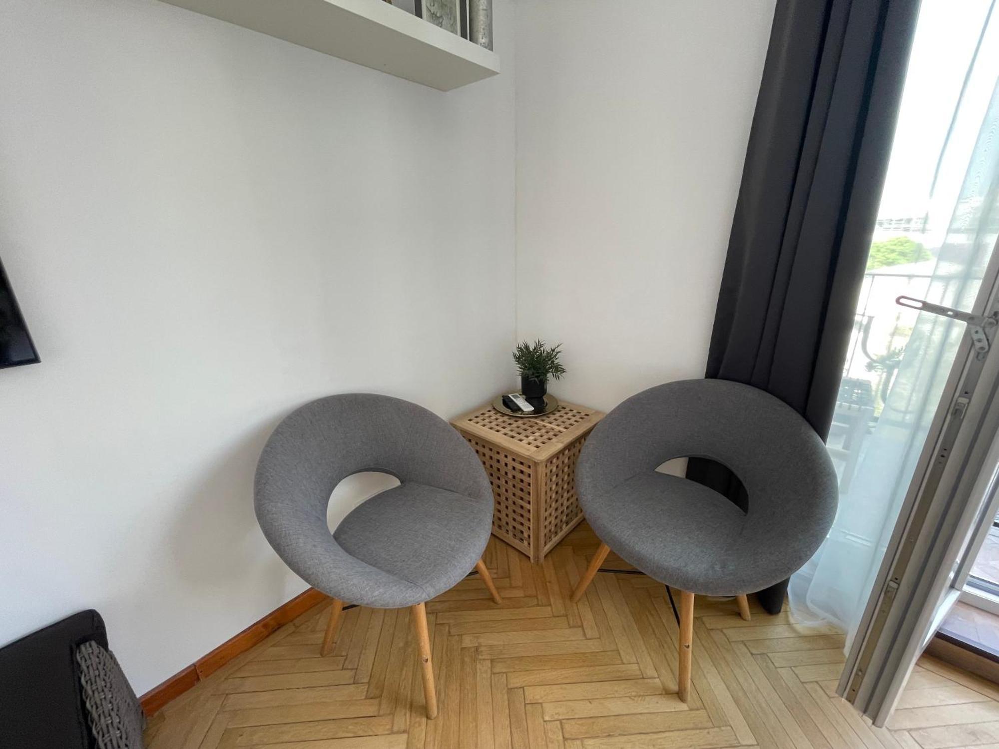 Metropole Apartments - Old City Бухарест Экстерьер фото